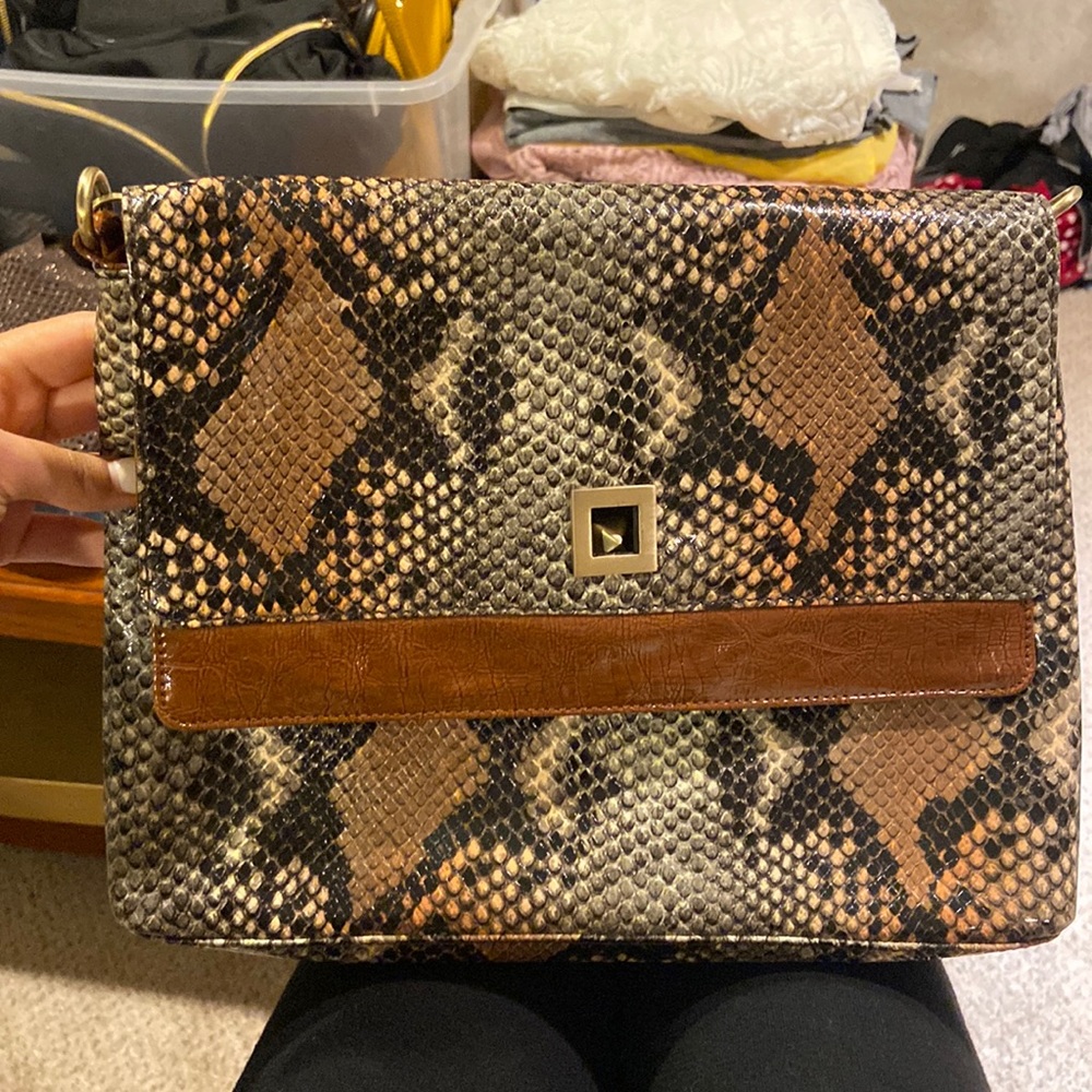 Patten leather snake print purse